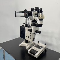 Leica M500 Surgical Microscope image 1